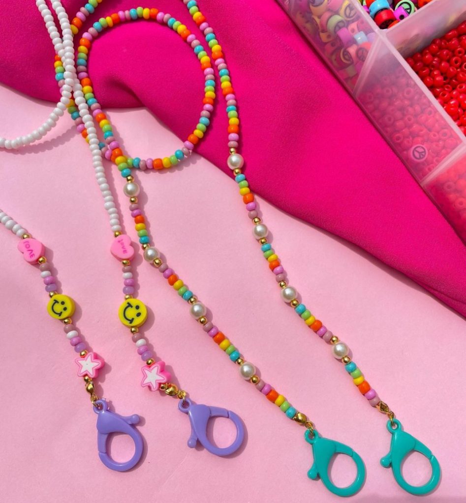 8 diseños de cordones que le darán el toque chic a tus gafas