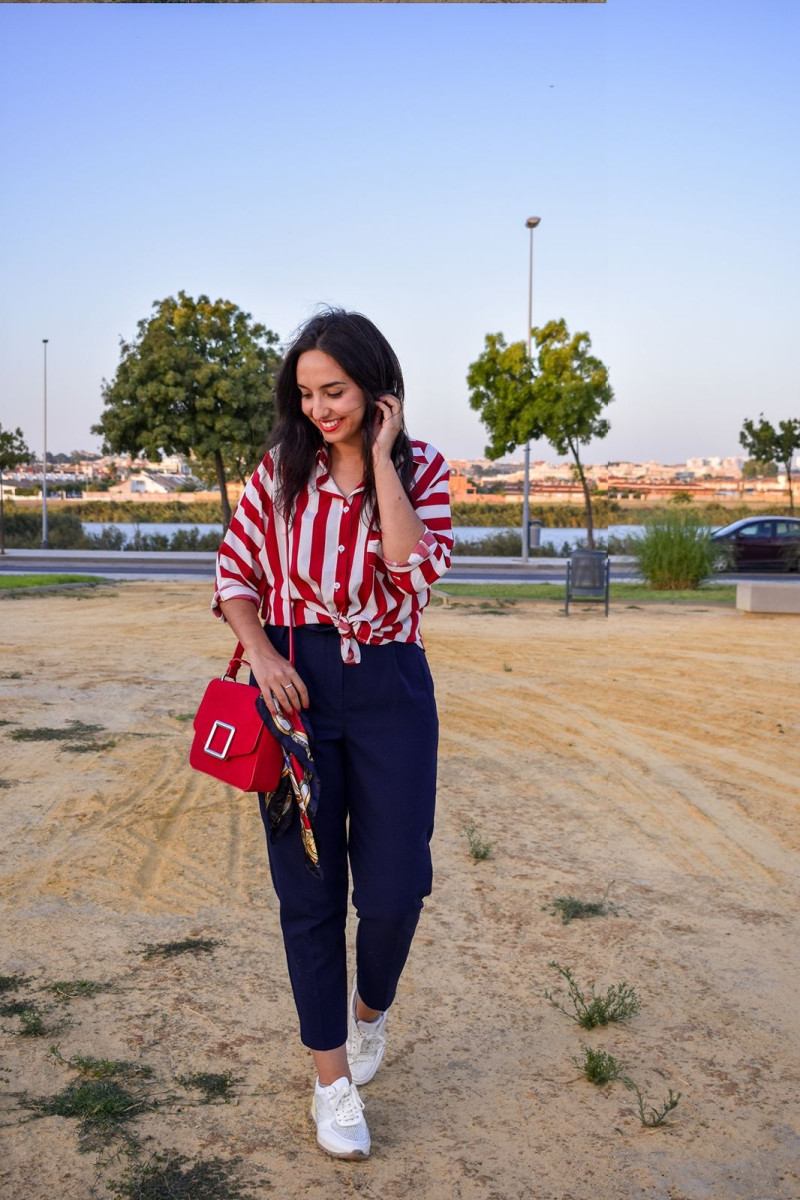 7 consejos para combinar una blusa roja - Mujer saludable 10 | Todo para la  mujer moderna