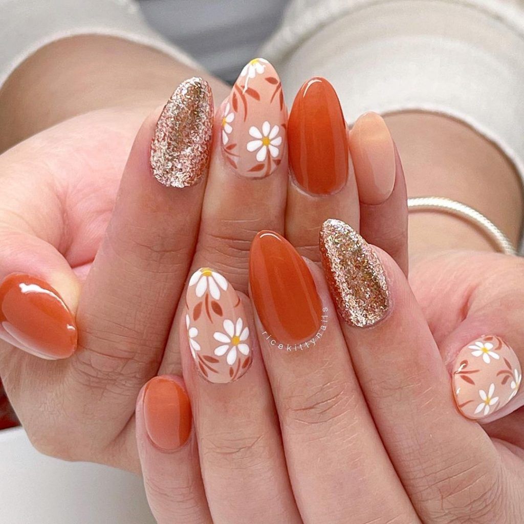 10 diseños de uñas naranjas que puedes llevar todo el año  Mujer de 10  Guía real para la mujer actual Entérate ya  Manicura de uñas Manicura  para uñas cortas Manicura
