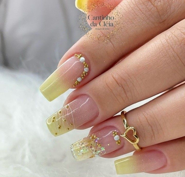 Todas las chicas necesitan estos diseños de uñas amarillas para mantenerse  a la moda! - Mujer saludable 10 | Todo para la mujer moderna