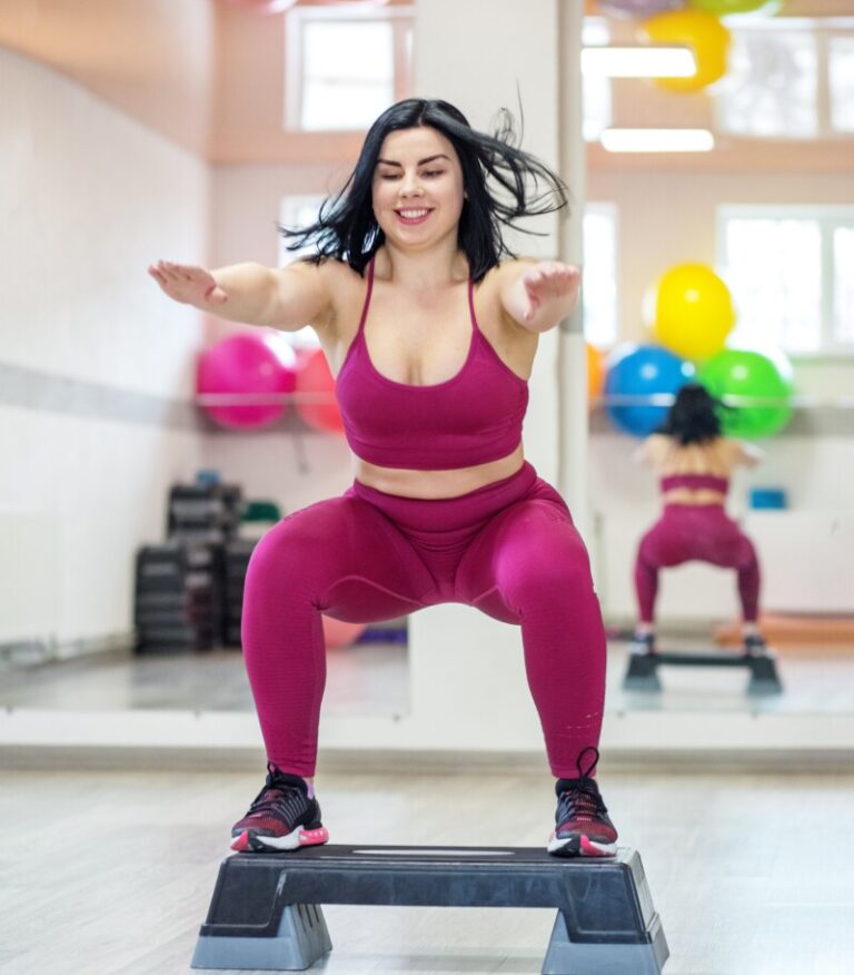 10 ejercicios con peso para adelgazar rapido