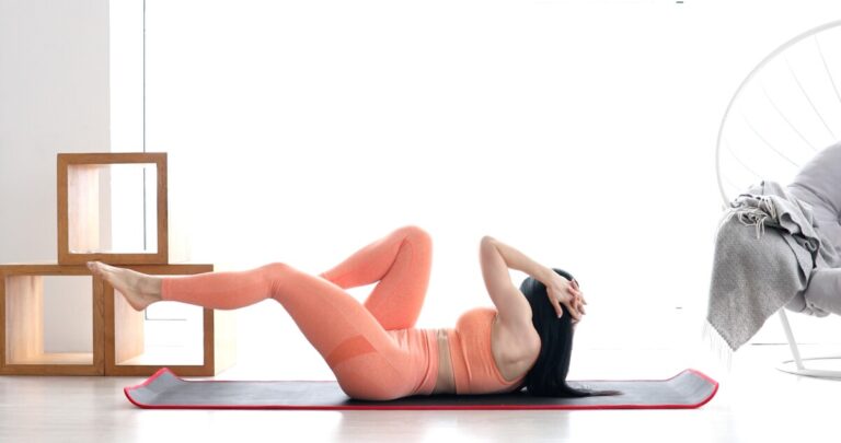 Calambres estomacales: como aliviar y prevenirlos después de su entrenamiento de abs