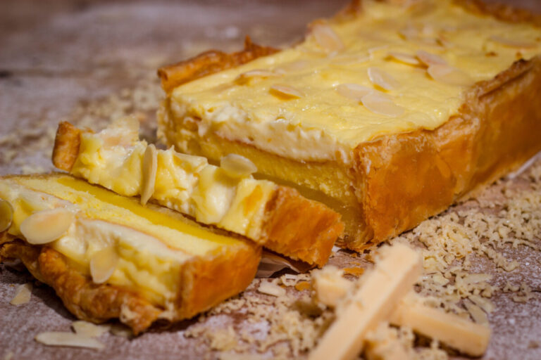 Cómo hacer tarta de queso cremosa con 6 ingredientes