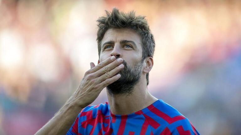 Piqué se despide del fútbol y del Barça