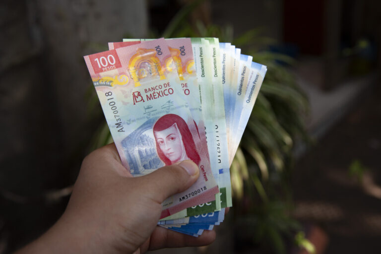 Poderosos decretos para atraer la abundancia y prosperidad