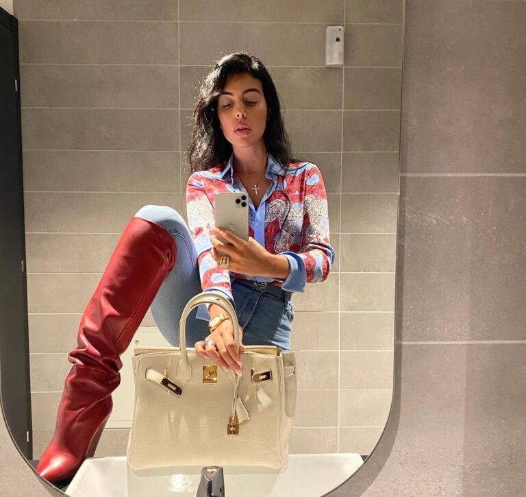Georgina Rodríguez muestra como los skinny jeans y botas te hacen ver sofisticada y elegante