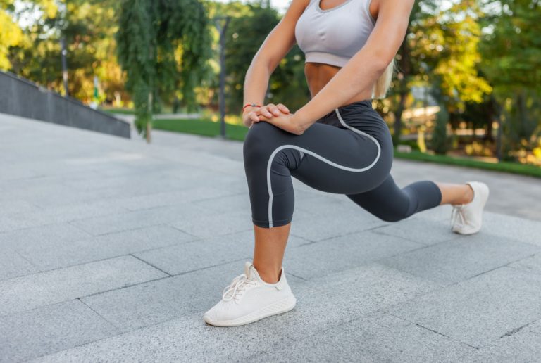 La rutina corta que necesitas para esculpir piernas y glúteos